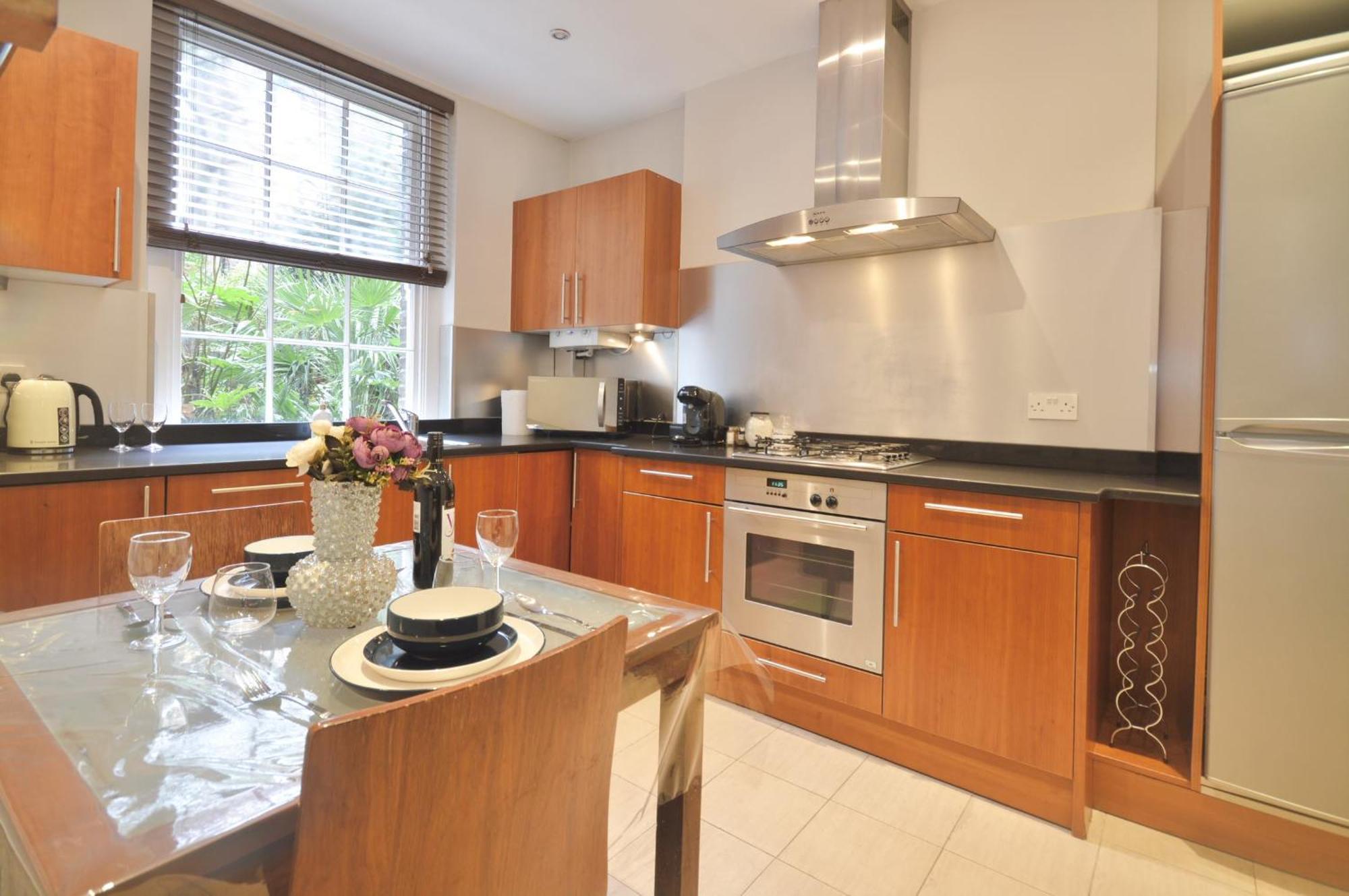 Kensington Apartment, Breakfast, 2 Baths London Exterior photo